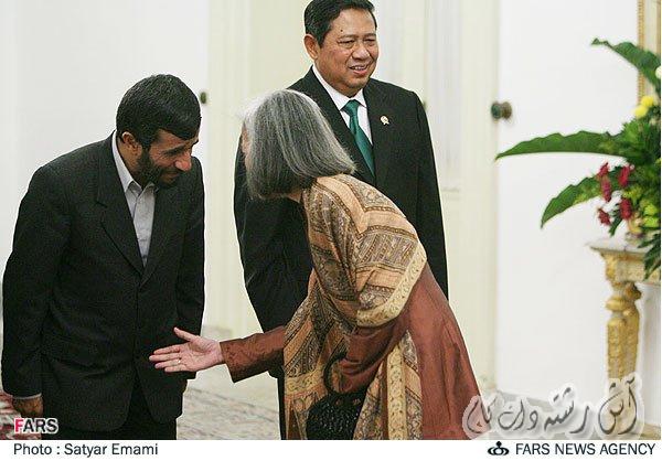 عکس های طنز احمدی نژاد 